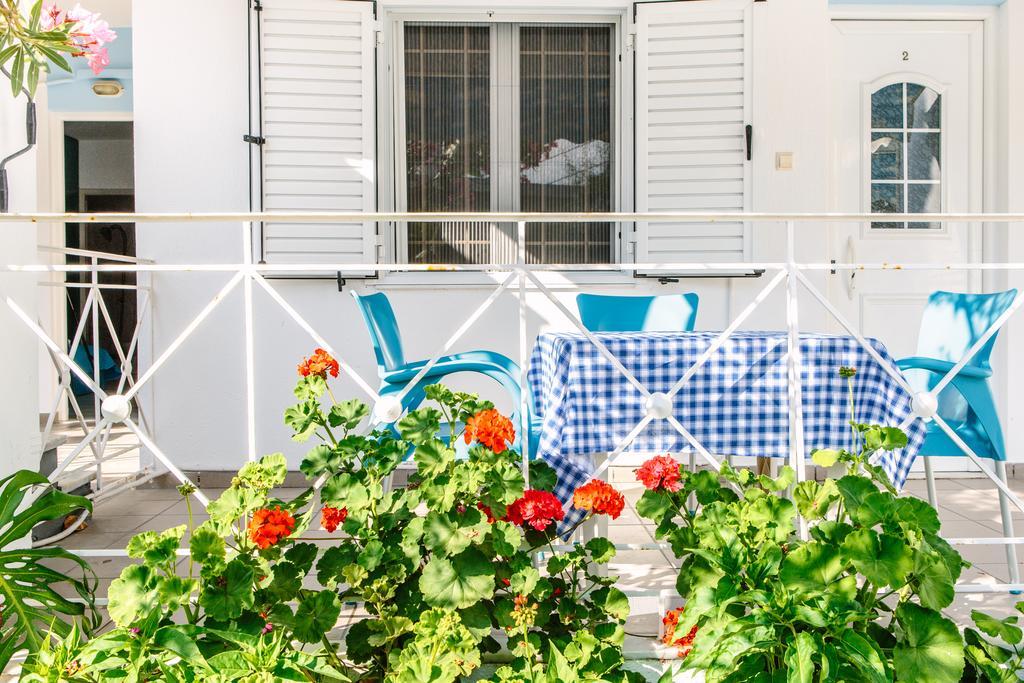 Μeltemi Aparthotel Glífa Exterior foto